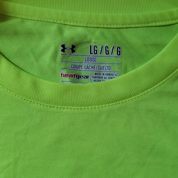 A shirt - Picture 2 of 3